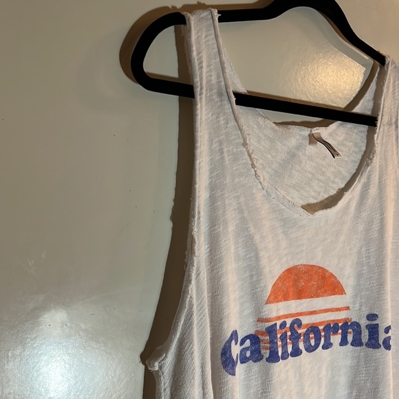 Michelle California tank top - Picture 6 of 9